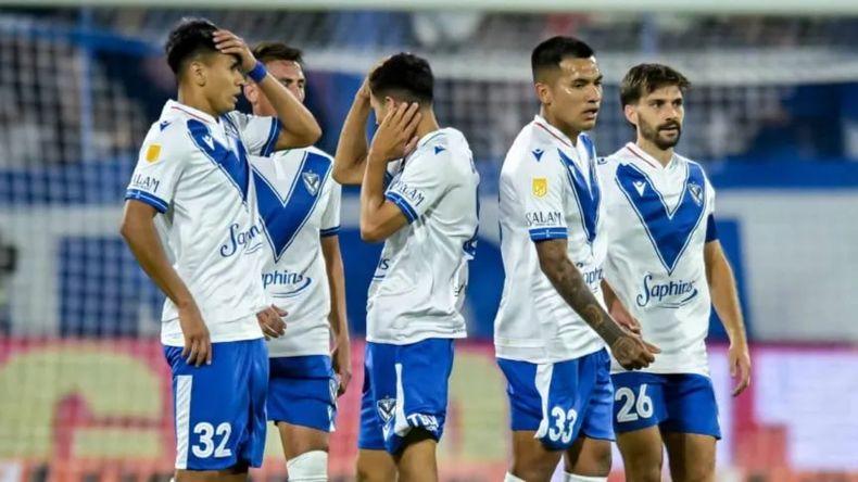Vélez cosechó un punto en el Torneo Apertura y marcha último en la Zona B.&nbsp;