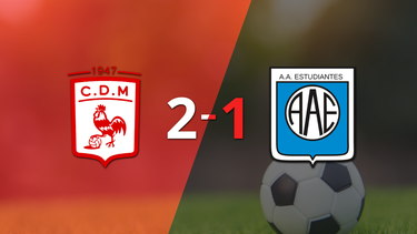 Con doblete de Ivo Costantino, Dep. Morón derrotó a Estudiantes (RC)