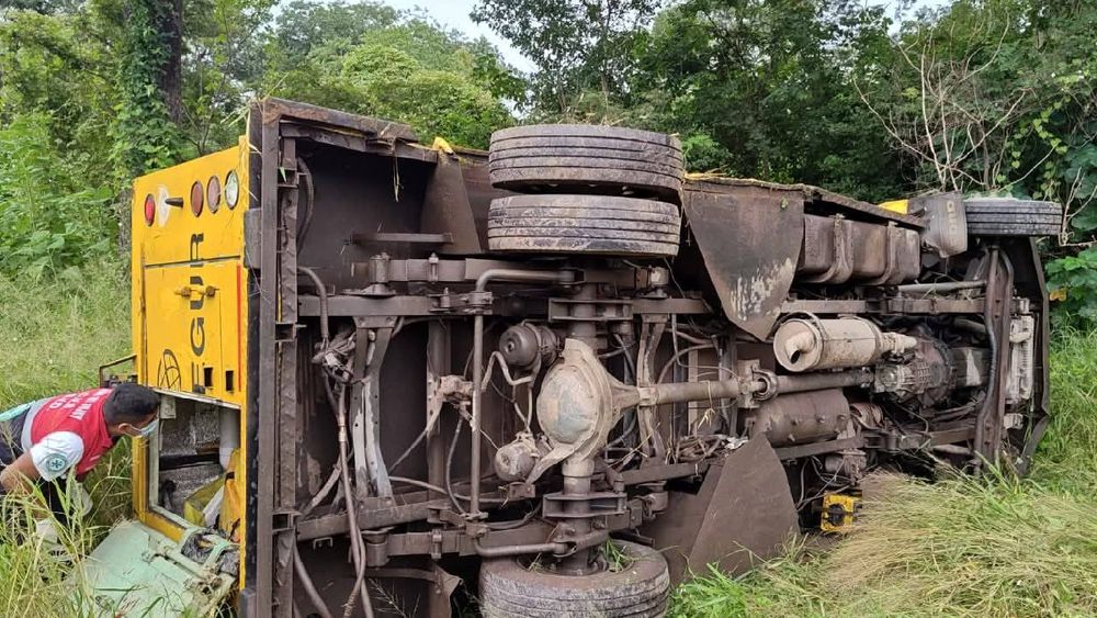 Volcóun camión de caudales en Fraile Pintado Volcóun camión de caudales en Fraile Pintado