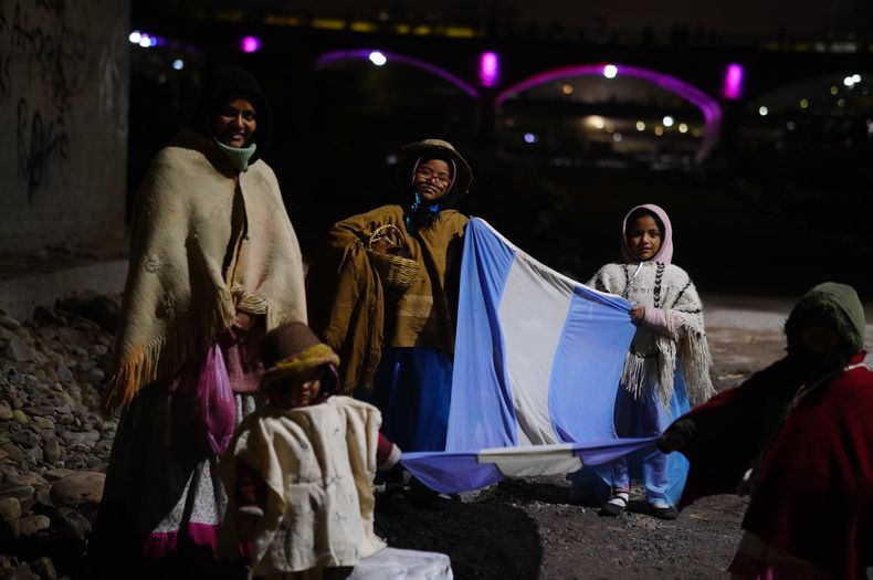 Marcha Evocativa en honor al Éxodo Jujeño.