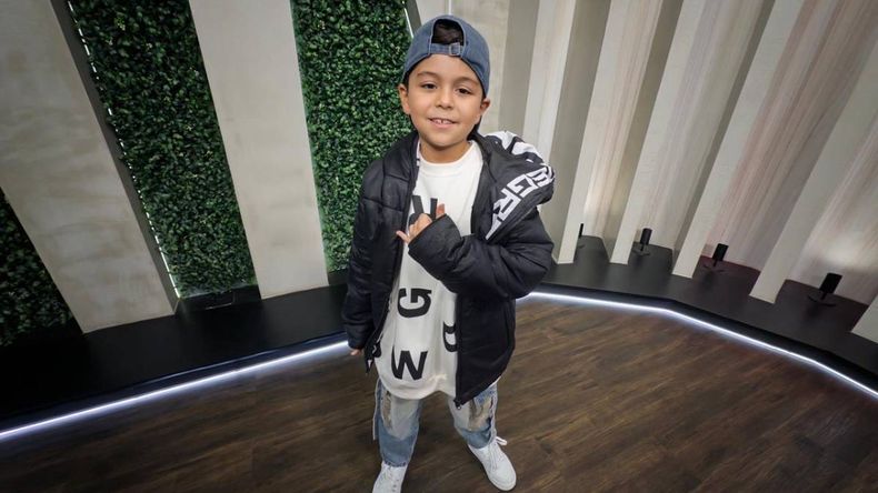 Con sello jujeño: Julián Caliva tiene 7 años y ya la rompe en el trap
