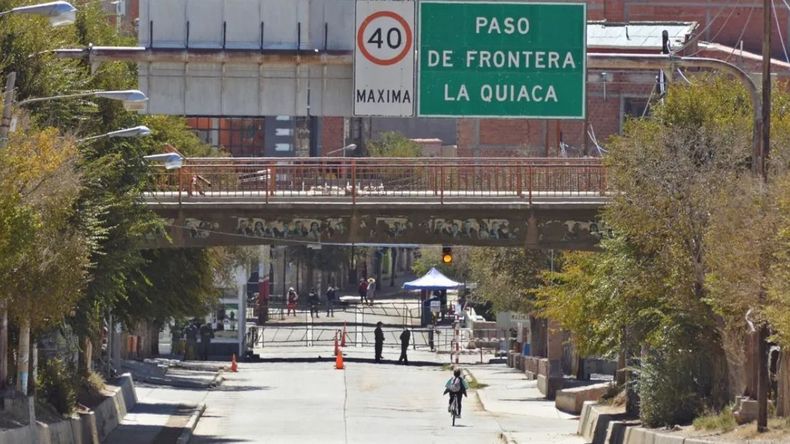 Paso internacional Villazón - Bolivia 