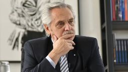 Alberto Fernández empezó los trámites de jubilación como expresidente y cobraría unos $7 millones.