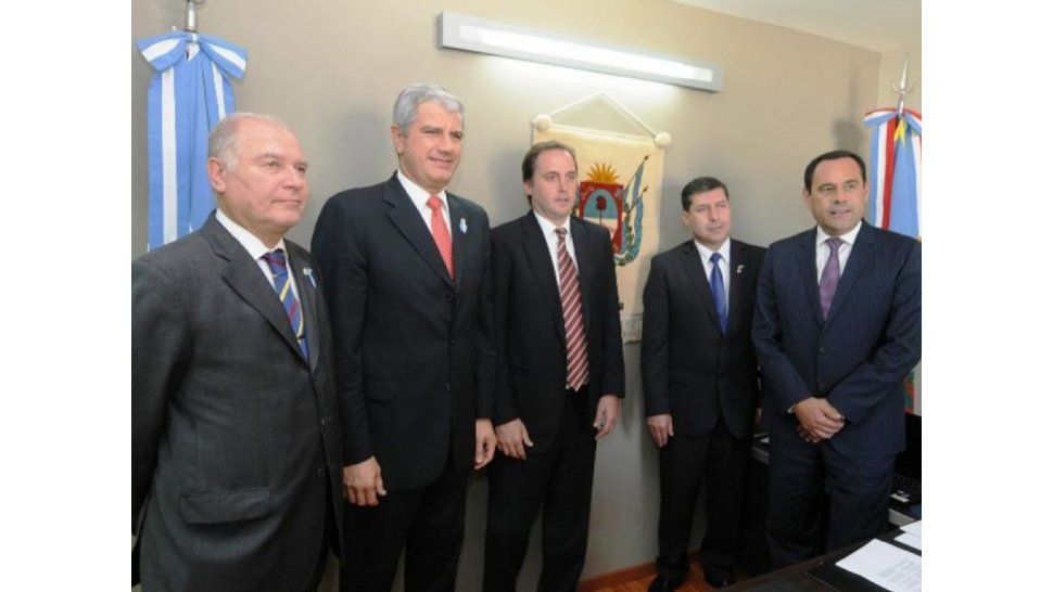 Parlamento del NOA