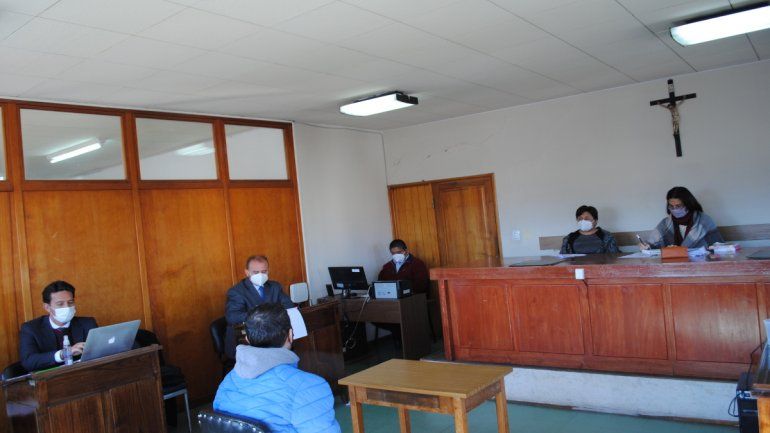 Juicio a un hombre por prostituir a una mujer sordomuda