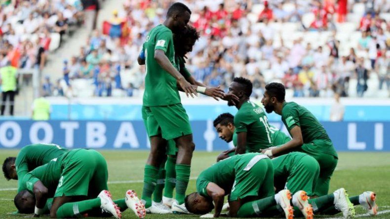 Arabia Saudita lo dio vuelta y sobre la hora venció 2 a 1 Egipto 