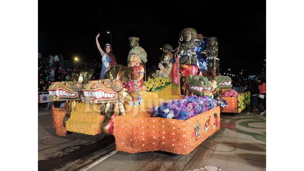 Carrozas FNE2016 - Polivalente de Artes