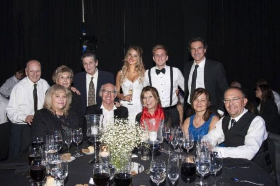 Los novios con Bianchi