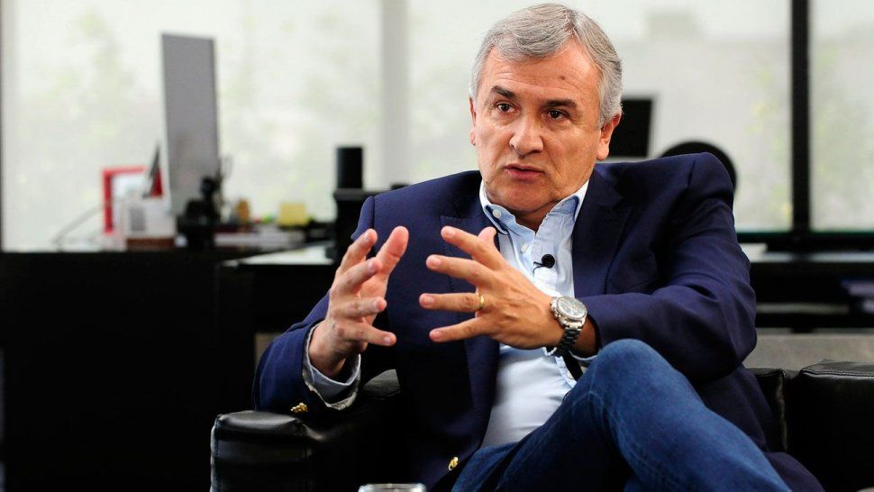 evo transformo a bolivia y lamento que termine asi, pero tiene mucha responsabilidad