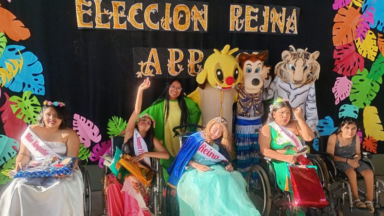APPACE celebró su 43° aniversario con la elección de la Reina Estudiantil