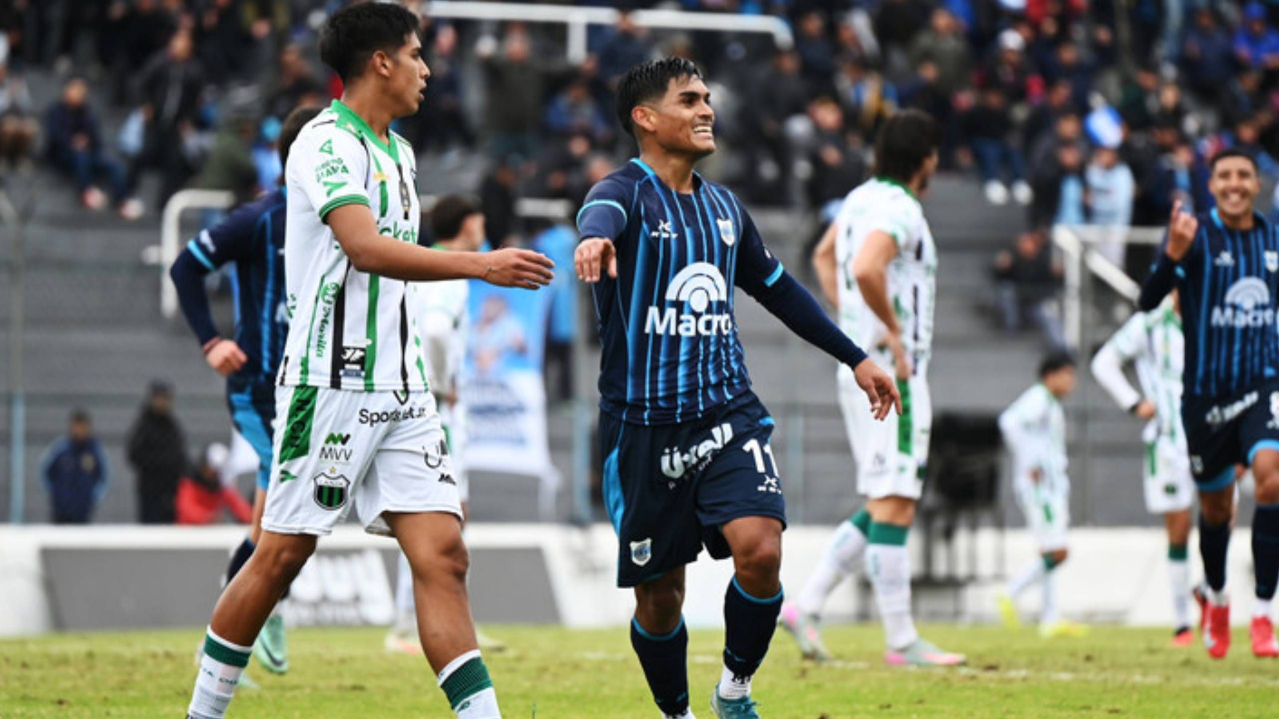 gimnasia de jujuy visita a nueva chicago en un partido clave por la zona b