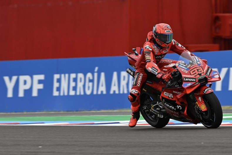 Marc Márquez, el viernes batió un récord sobre la pista de Termas de Río Hondo.. Imagen: Prensa