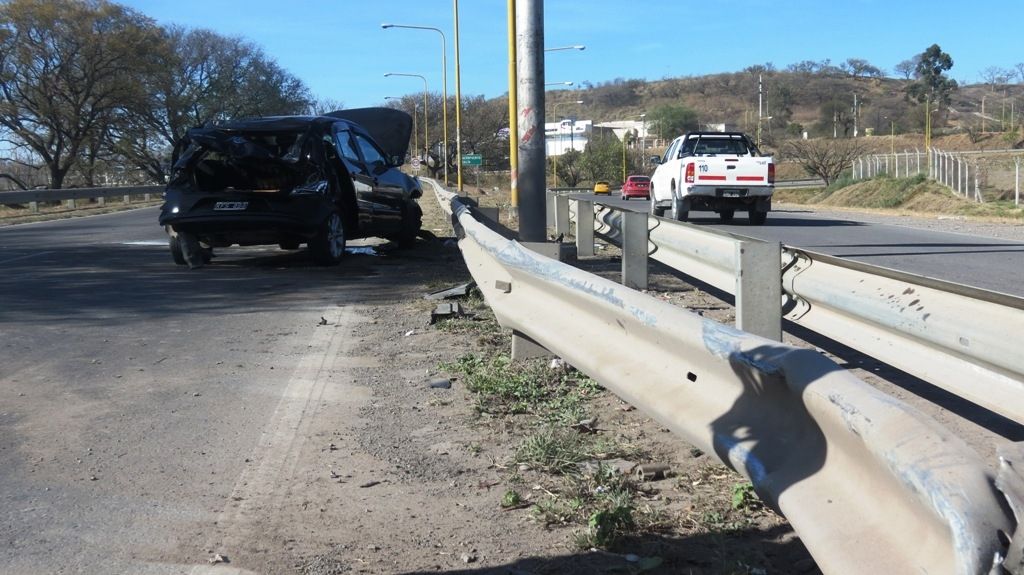 Mujer murió en choque