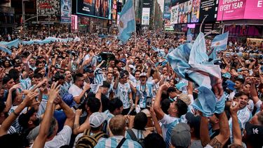 Banderazo argentino en Time Square (Foto: AP)