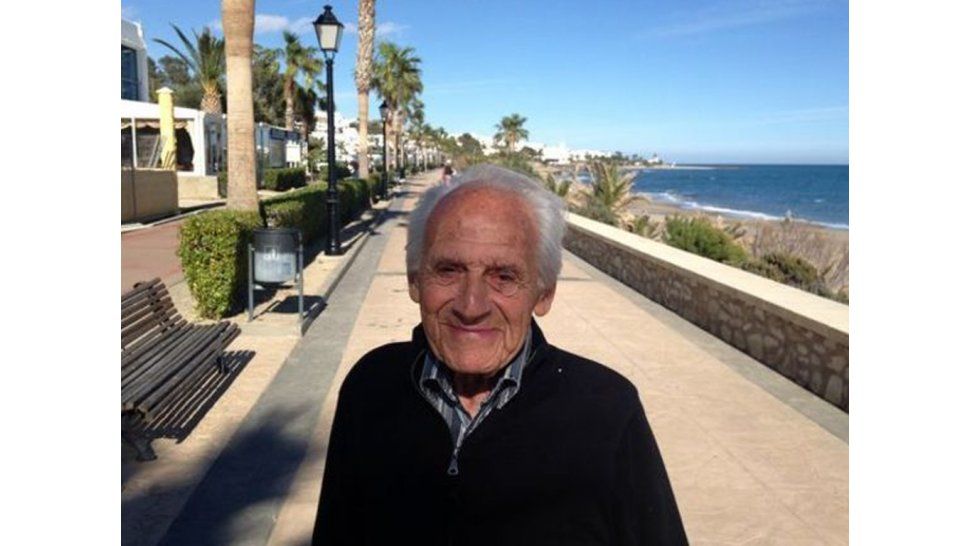 Jimmy Newell vino al mundo al mediodía e