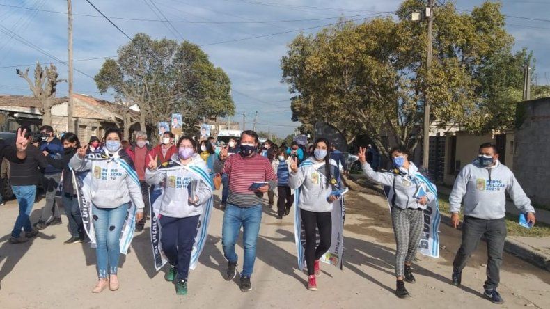 Pedro Belizán en las calles con el PJ.