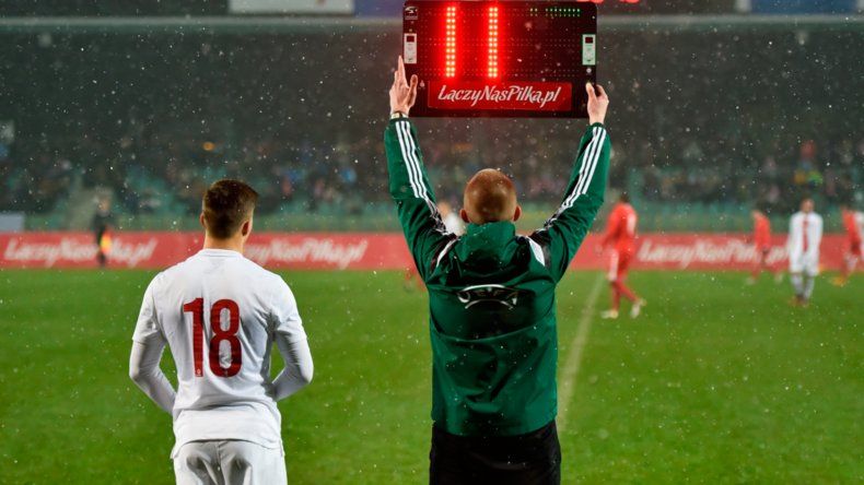 Chau a una de las reglas más obsoletas del fútbol