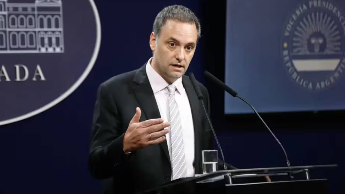 Manuel Adorni, vocero presidencial