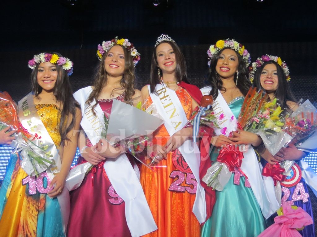 Elección Reina Divino Redentor