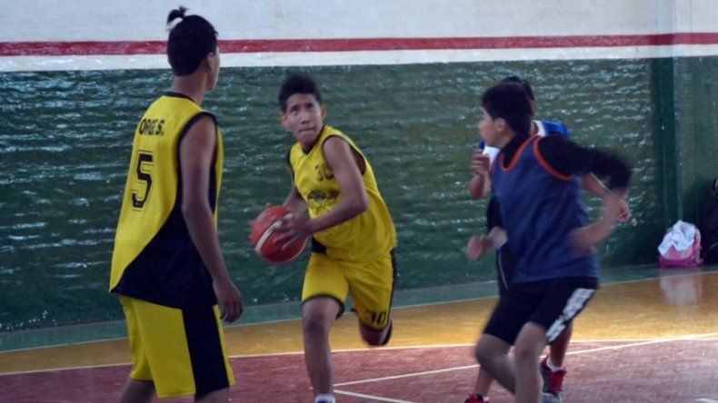 Desde hoy se juegan partidos de la 1° Liga de Básquetbol 3 x 3 Jujuy