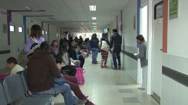Impacto del cobro sanitario a extranjeros: se registra una fuerte reducción en la cantidad de consultas en Salta, Jujuy y Mendoza