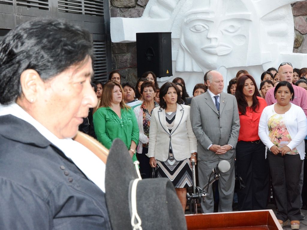 Homenaje a las mujeres