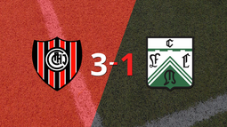 Chacarita superó por 3-1 a Ferro como local