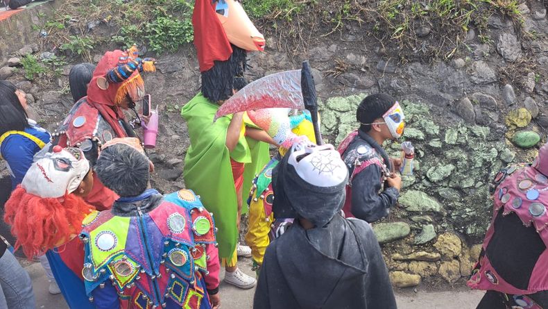 Carnaval en el Chingo: el barrio que se llena de color