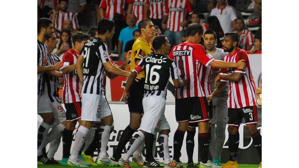 Partido caliente en La Plata