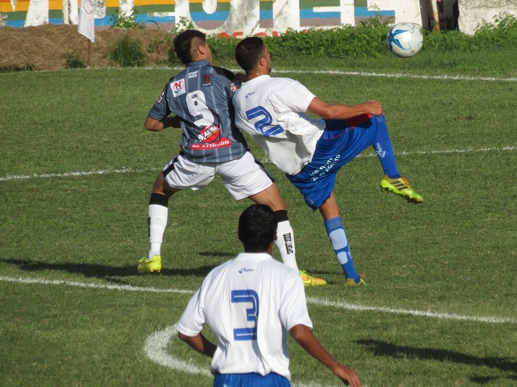 Guaymás disputando la posición