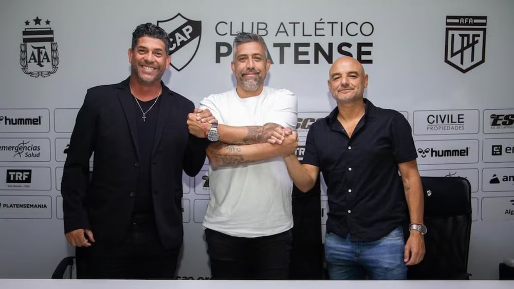 La dupla, que dio el golpe con el Marrón en el Torneo Apertura, tenía vínculo hasta fines de 2025. La dupla, que dio el golpe con el Marrón en el Torneo Apertura, tenía vínculo hasta fines de 2025.