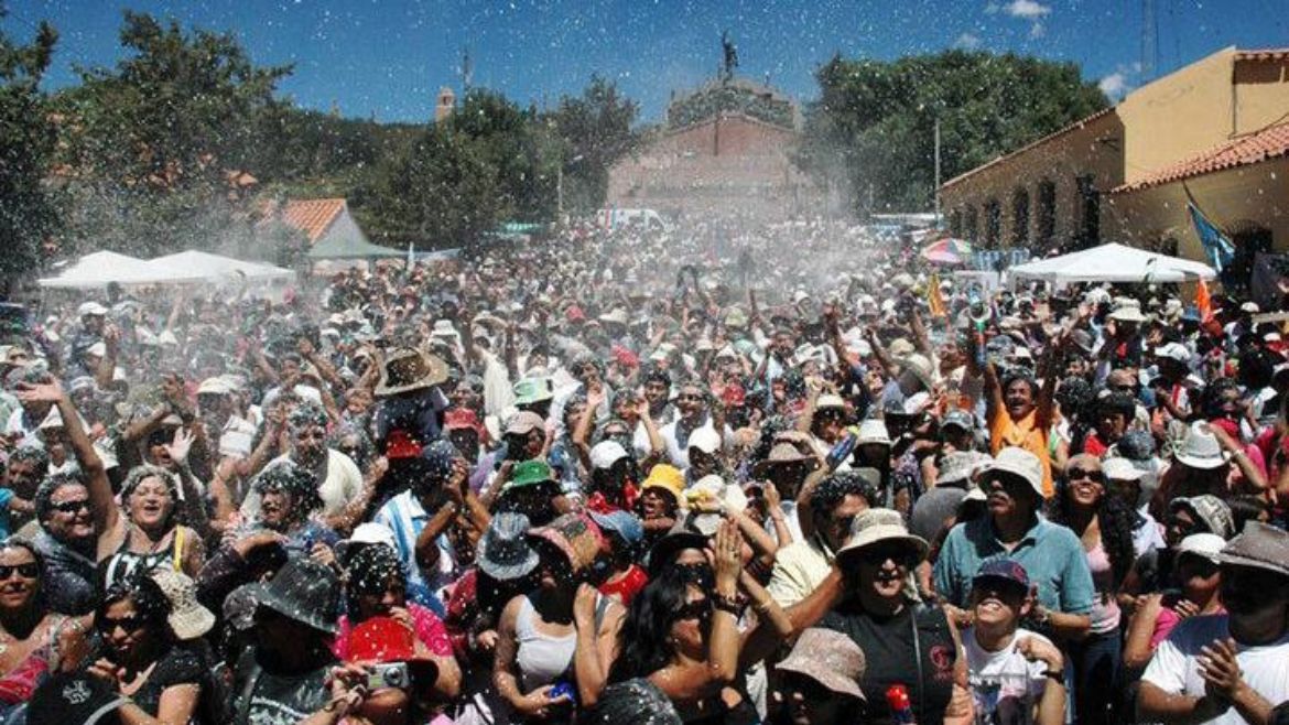 carnaval: ¿donde pedir ayuda si un amigo se intoxica?