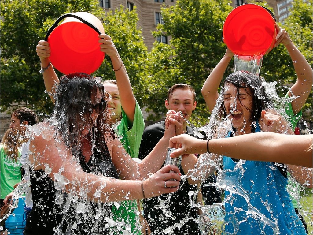 #IceBucketChallenge