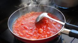 Advertencia de la ANMAT sobre un lote de tomates triturados.