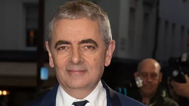 Netflix estrena serie navideña con el actor de Mr Bean que promete hacerte reír hasta el final. &nbsp;