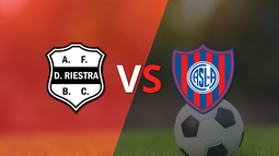 Dep. Riestra y San Lorenzo empataron sin goles