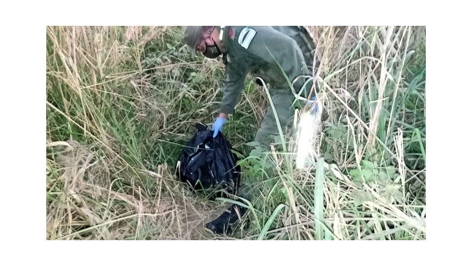 encontraron 6 kilos de marihuana abandonada en el monte