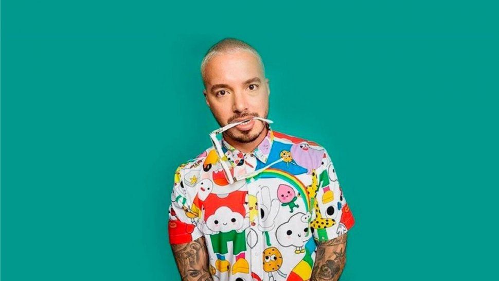El 20 de marzo J Balvin lanza Colores y un nuevo adelanto: Rojo