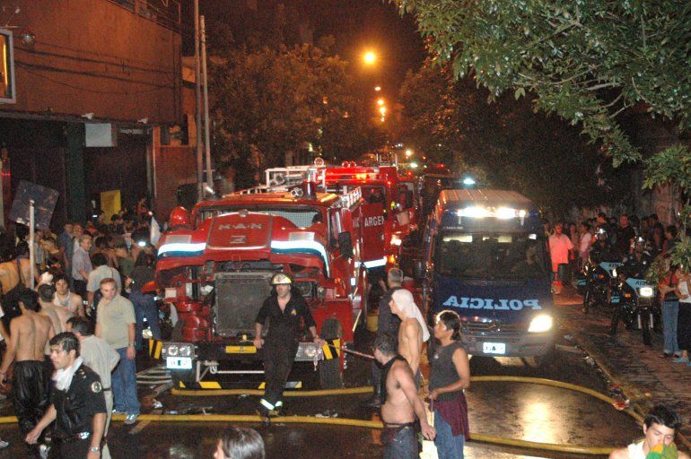 a-15-anos-de-cromanon-memorias-de-la-noche-en-que-la-muerte-se-hizo-joven-10.jpg