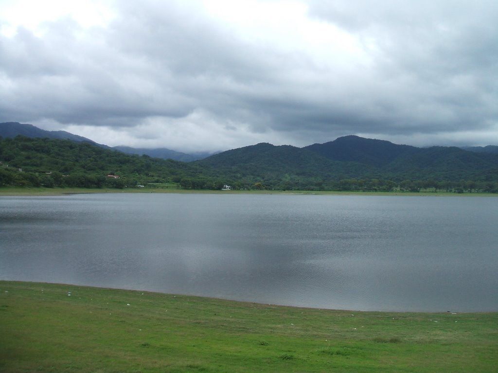 dique La Ciénaga