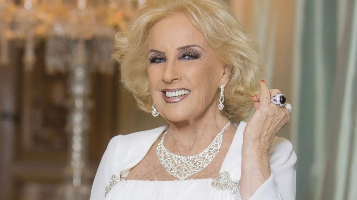 Hoy Mirtha Legrand cumple 97 años.