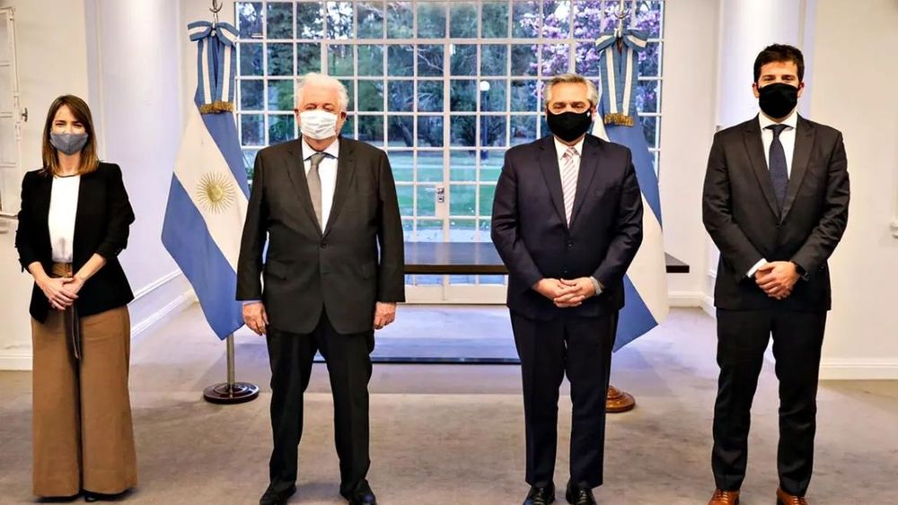 COVID-19: La vacuna producida en Argentina estará lista el primer semestre de 2021