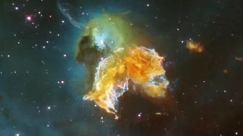 Mediante la observación de supernovas, el Hubble pudo comprobar la expansión infinita del universo