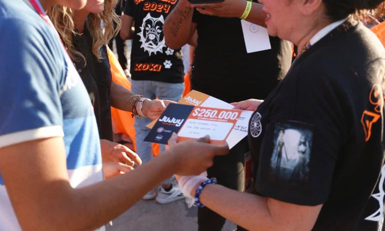 FNE2024: este año los estudiantes recibirán un voucher con el valor del trofeo