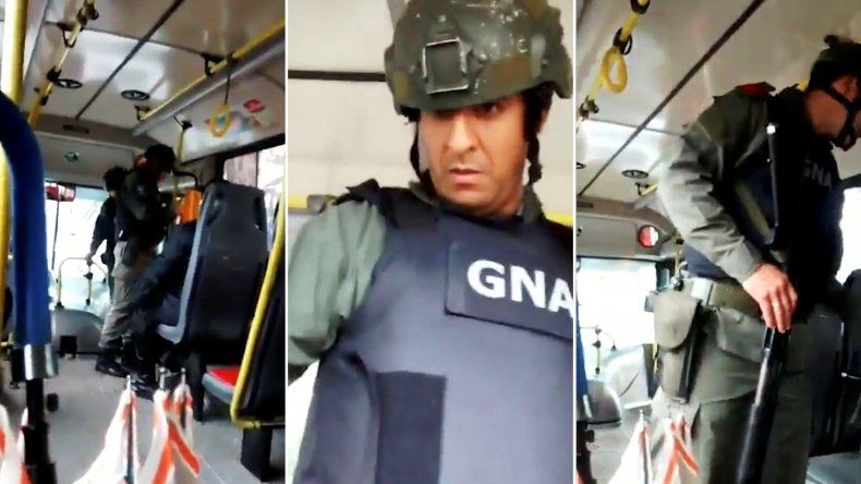 Gendarmes pidieron el DNI a los pasajeros de un colectivo y el video se viralizó