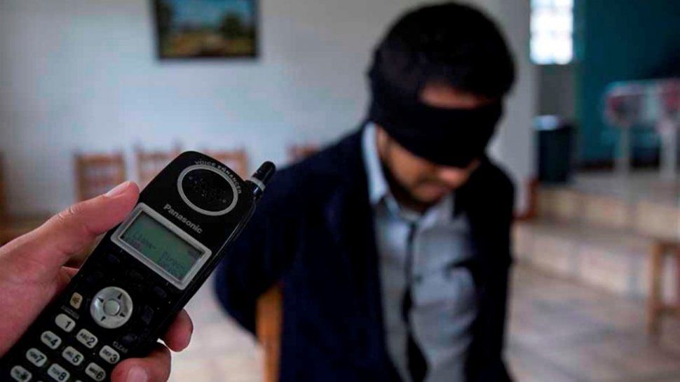 Un hombre denunció que una mujer lo secuestró bajo llave luego de tener relaciones sexuales.