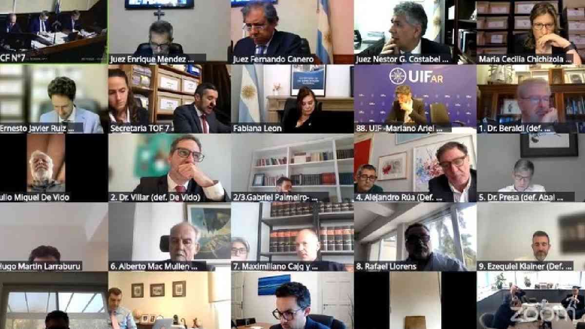 El Tribunal Oral Federal N°7 dio inicio al juicio por la causa Cuadernos