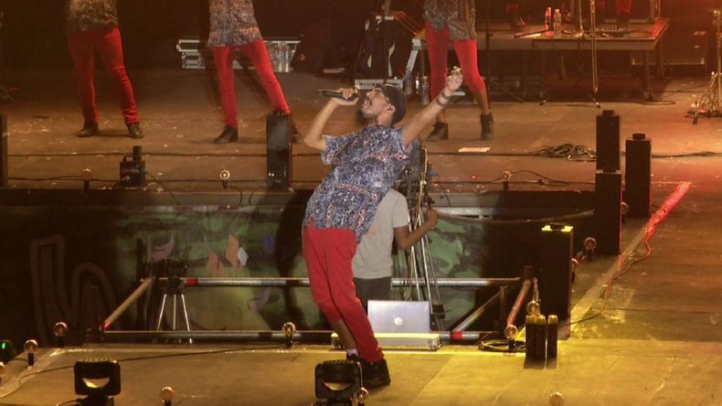 La Delio Valdez por primera vez en el Carnaval de Los Tekis.