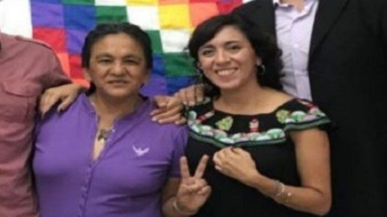 Paula Álvarez Carreras junto a Milagro Sala.
