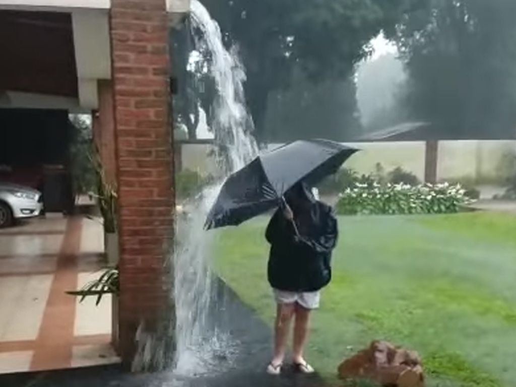 Un rayo casi mata un niño